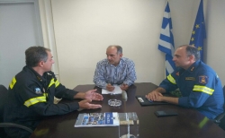 Συνάντηση του Περιφερειάρχη Δυτικής Ελλάδας με στελέχη της Πυροσβεστικής Υπηρεσίας