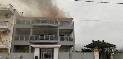 Πυρκαγιά από κεραυνό σε οικία στην Καλαμάτα