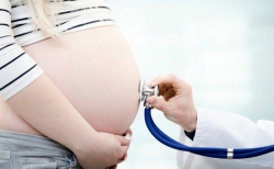 Αίμα στην εγκυμοσύνη: Η αιμορραγία σημαίνει πάντα αποβολή;