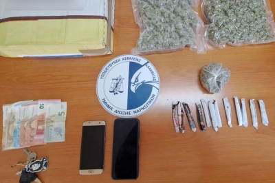 Καλαμάτα | Συνελήφθησαν δύο άτομα για ναρκωτικά - Κατασχέθηκε πάνω από μισό κιλό κάνναβης
