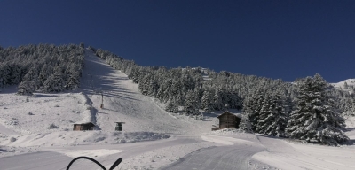 Ο χειμώνας μόλις ξεκίνησε για το Χιονοδρομικό Κέντρο Μαινάλου (pics)